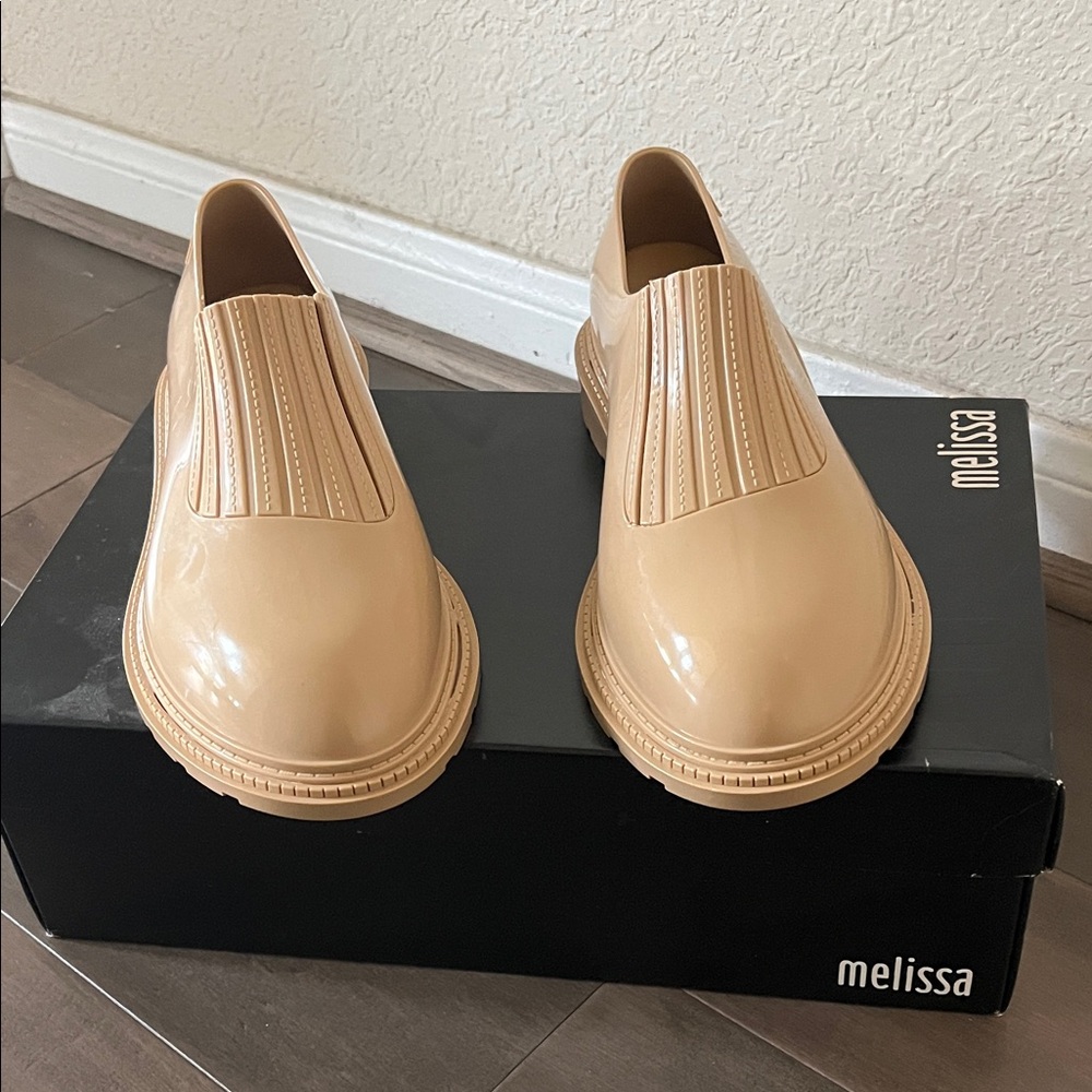 Melissa Woman's Beige Slip-On shoes